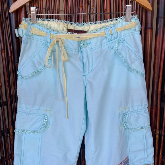 NWOT Miss Me Mint Patched Crop Pants - Picture 4 of 16